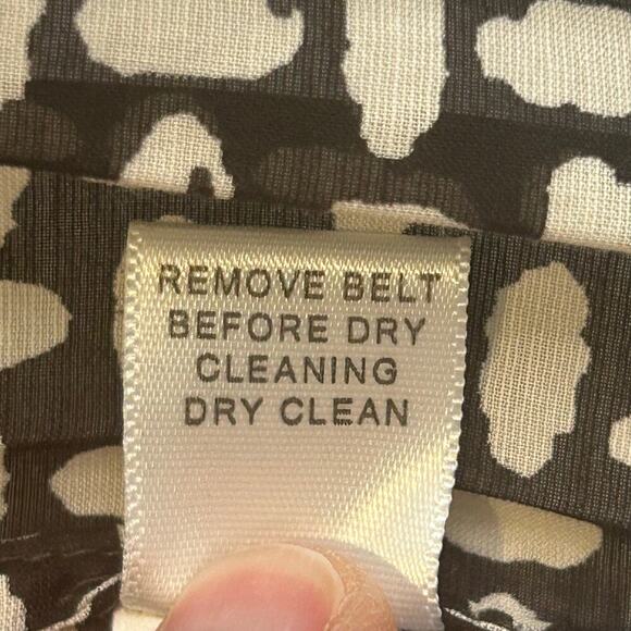 Banana Republic brown and cream pleated belted collared dress silk blend size 6 - Picture 11 of 13